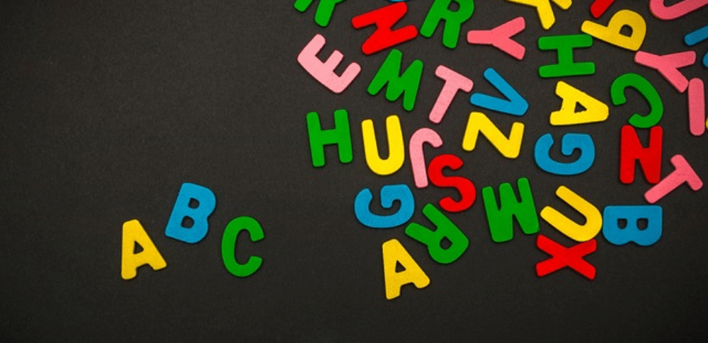 タイポグラフィ10 日本語のロゴとタイトルグラフィック社編集部 本通販Amazon