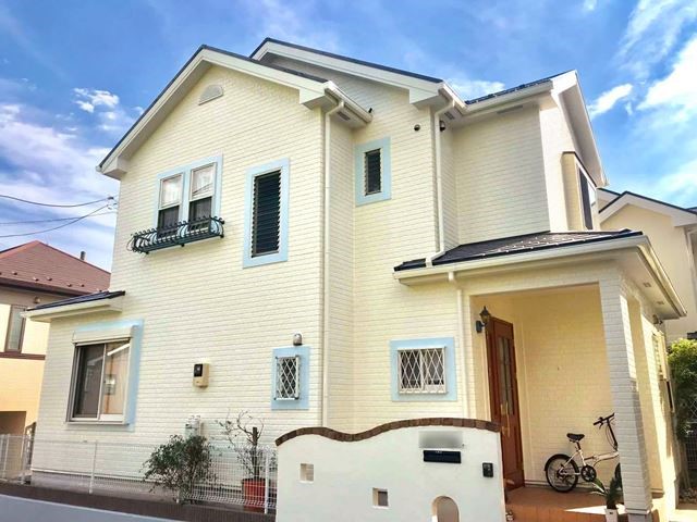 1,700,700点を超えるクリーム色のストックフォト、写真、そしてロイヤリティフリーの画像 - iStock