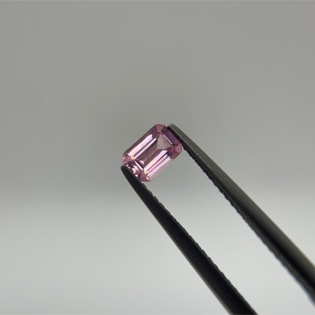 シルキーピンクスピネル ルース jewel planet 公式サイト新着ルース ピンクスピネル 0.68ct ルース