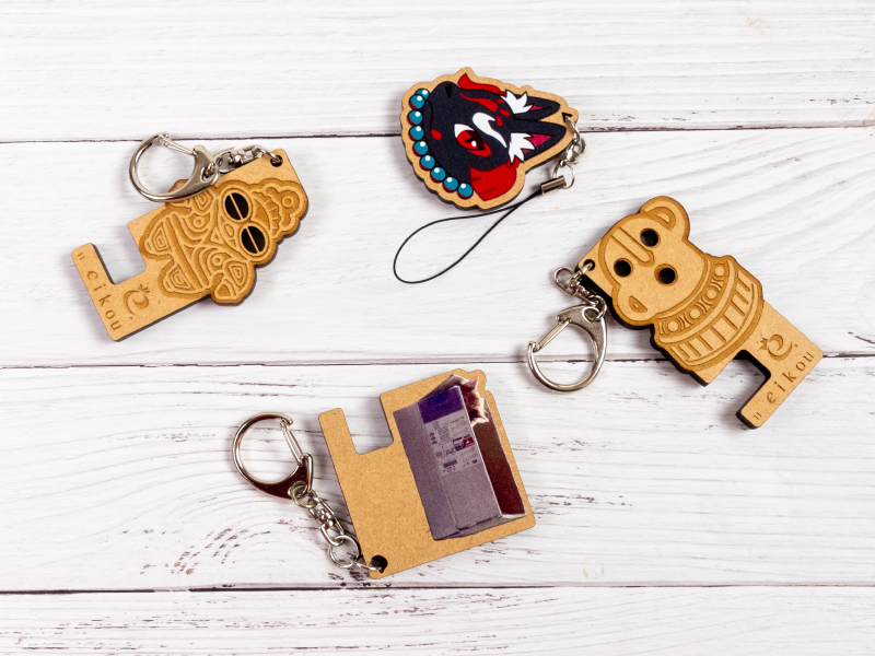 木製キーホルダーに布部駅をレーザー彫刻で彫ってみたバイクと趣味に生きる