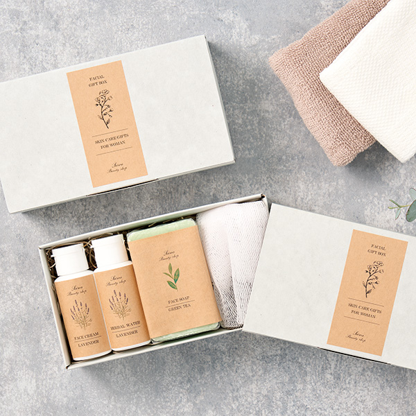 小ロットでお菓子のオリジナルパッケージラベルを作る方法。CUIRE 焼き菓子研究所