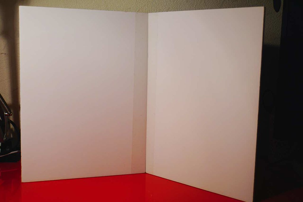 ダイソー 見つけちゃった！レフ板になるデスクパーテーション！おおもとまさこ 岡山の整理収納アドバイザ