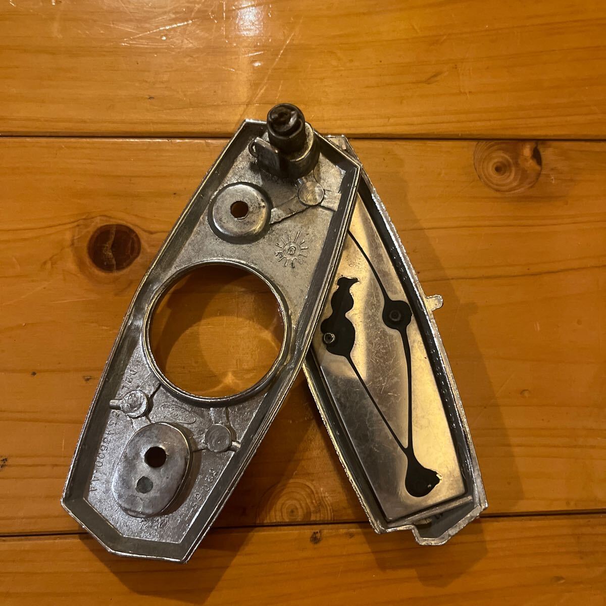 USA Lincoln リンカーン コンチネンタル フロントグリル エンブレム バッヂ シボレー ハマー キャデラック continental