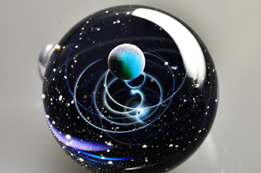 宇宙ガラスの作り方＆通販での購入方法とお値段は？イベントや展覧会もあり！ - 京香の日々雑感