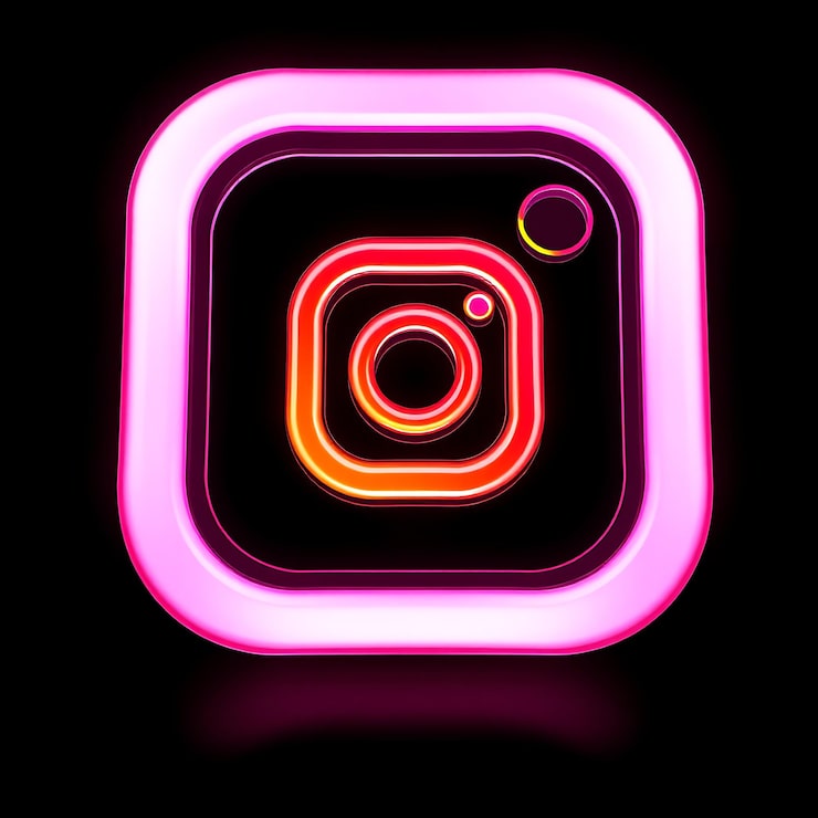 知っておくと便利なストーリーの裏技！太いネオン文字の作り方や、GIFスタンプを思い通りの場所に配置する方法 - LOCARI ロカリ