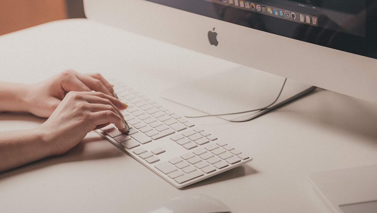 2 方向を示す矢印はあなたの情報を入力する準備が整いました。の写真素材・画像素材 Image 3906558