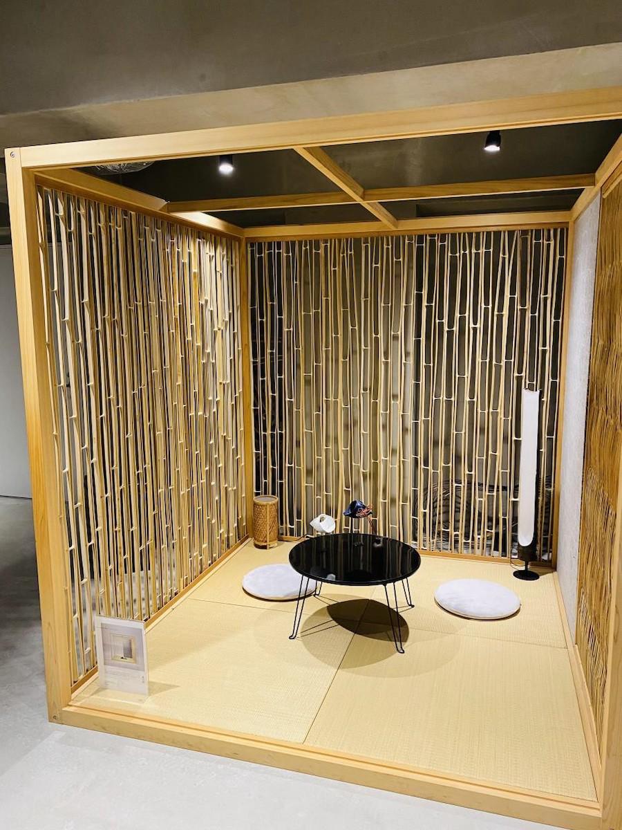 純和風な竹シルエットデザインの縦型プライベート名刺！ プライベート名刺:p-0174デザイン名刺.net