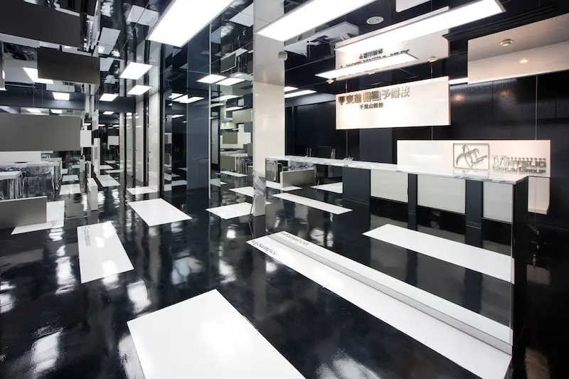 SF・近未来 Y3KファッションとはZ世代が注目するトレンド！令和