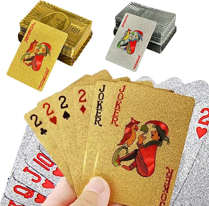 ライフルペーパーからトランプセットが登場♠️✨ ライフルペーパーによって全ての図柄がデザインされた、オリジナルのトランプ！かわいいボックスに2セット入っていて、おしゃれな方へのギフトにもとってもおすすめです！トランプトランプカードライフルペーパー