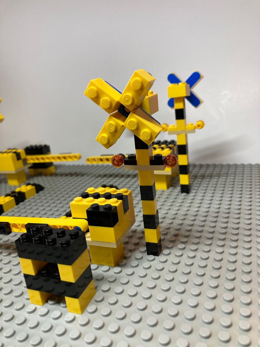 新作 LEGO レゴ踏切 踏み切り 2組セット信号機付きＡ