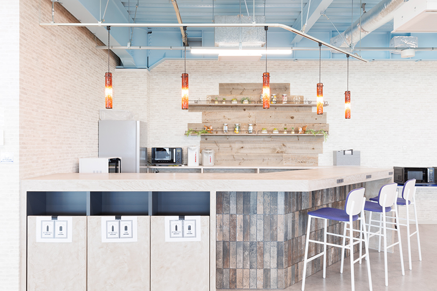 喫茶店無料テンプレートデザイン。イラストや画像付きも豊富 - Canva キャンバ