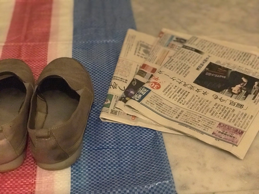 梅雨の濡れた靴にはコレだ！使い捨てカイロでらくらく乾燥 – grapeグレイプ