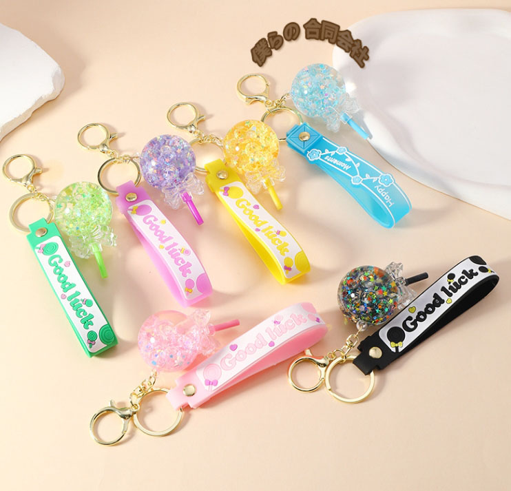 おしゃれなキーホルダーを手作りしてみよう！おすすめレシピ6選＆アレンジ集Craftie Style