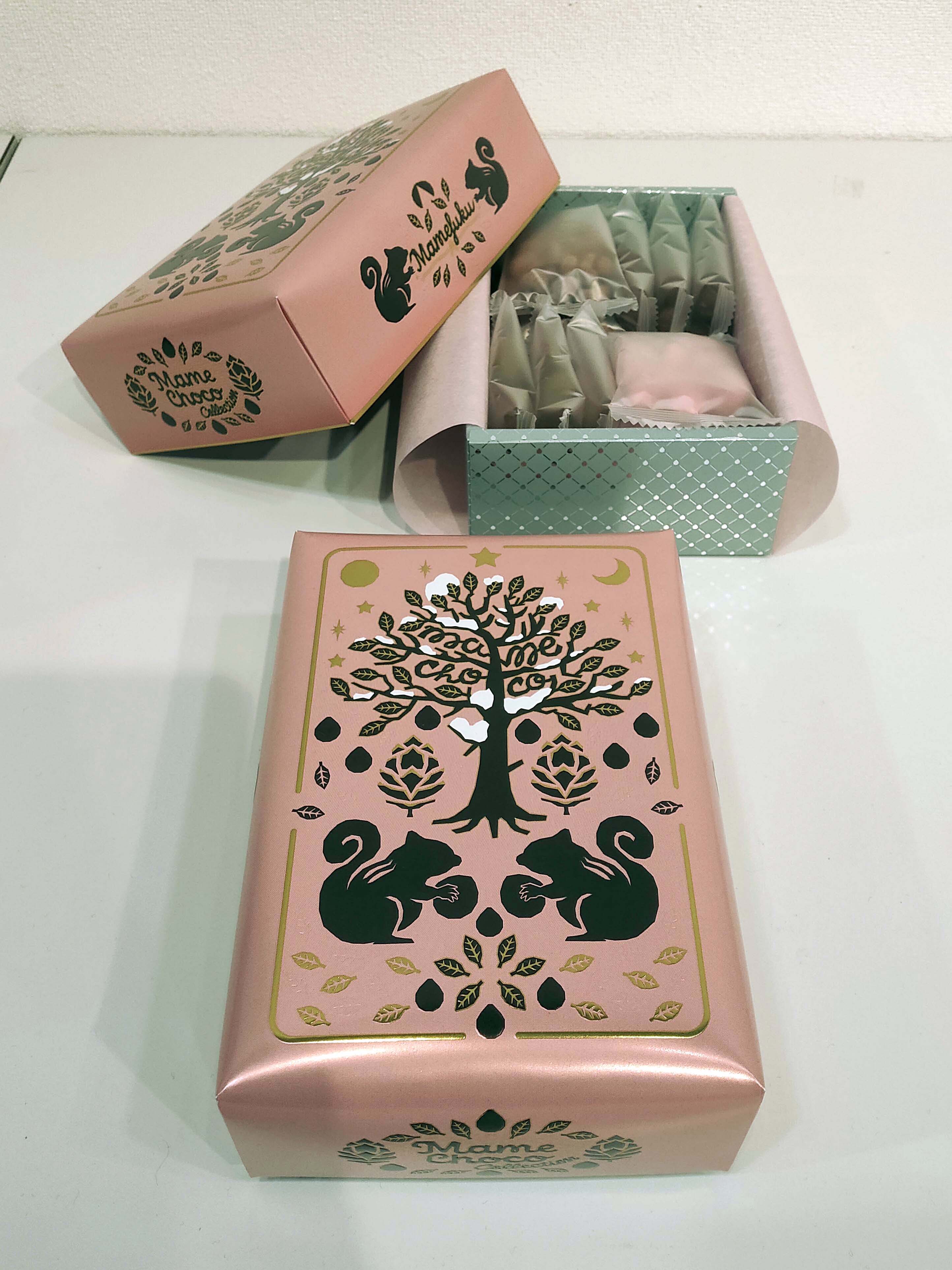 パッケージのイラストとの相性がパーフェクト！COFFE ＆ BAGELKINOの夢のようなギフトボックス 旅するデザイナーがおすすめする旅先でのお土産たち！コラムカルチャー ＆ ライフFUDGE.jp