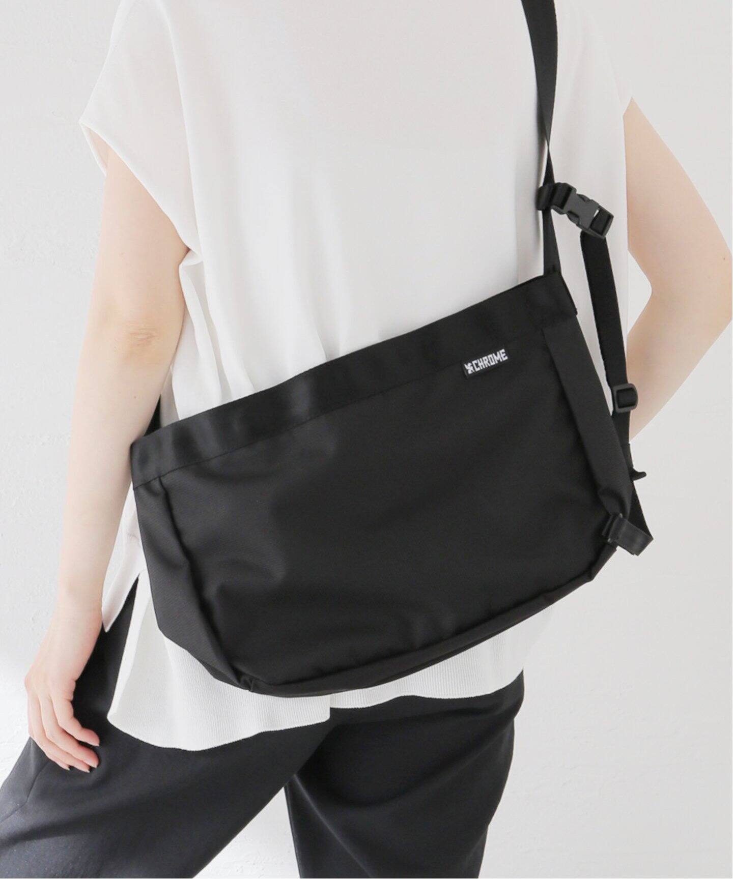 マンハッタンポーテージ Manhattan Portage メッセンジャーバッグ Messenger Slim Flap Zipper PocketPadded Nylon Taffeta Black MP1605JRSFZPPNT 1.ブラック -10x1000 cou09 1.ブラック :Newbag WakamatsuANA Mallマイルが貯まる・使えるショッピングモール