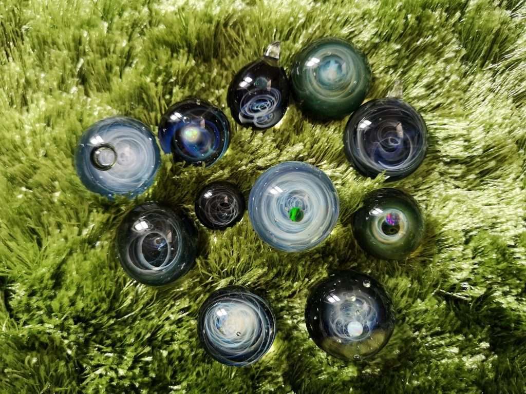 宇宙玉ペンダントの作り方 - バーナーワーク Colloidal silver pendant - Lampworking