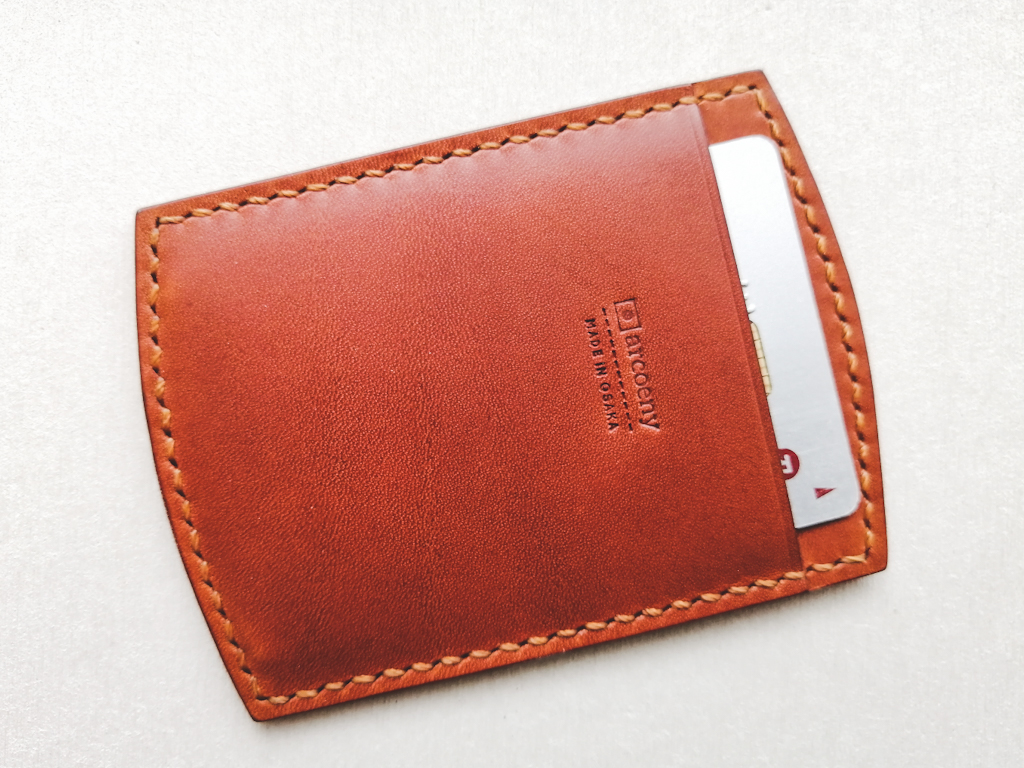 手縫いカードケース&キーリールづくり革に模様を刻みオリジナルの革小物を革工房J'sLEATHER - じゃらん遊び体験