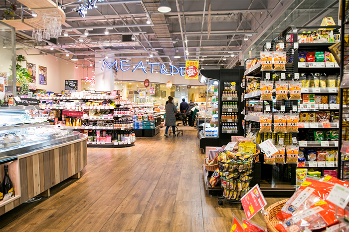 春」シーズンを演出する店舗装飾・ディスプレイ用品・装飾品福岡 店舗ディスプレイ装飾・販促企画・デザイン制作 有限会社次元クリエイト