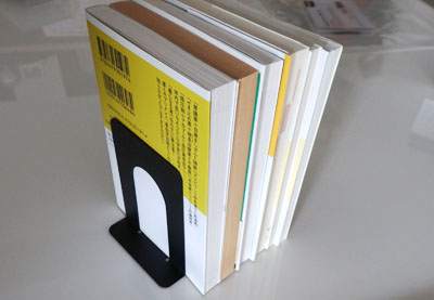 使えばわかるこの便利さ！「ダンボールストッカー」カタログRoomClip mag暮らしとインテリアのwebマガジン