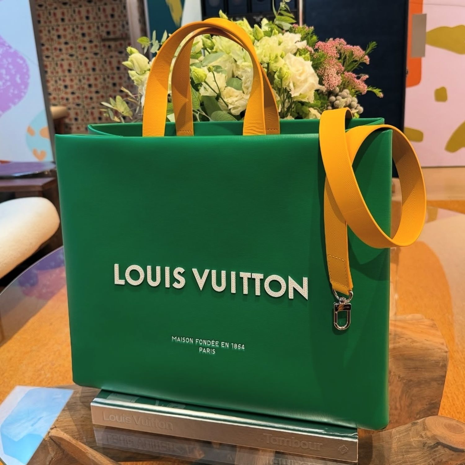 Disney -新品 東京ディズニーリゾート ショッパー デザイン トートバッグ 大きいサイズの通販 by B's shopディズニーならラクマ