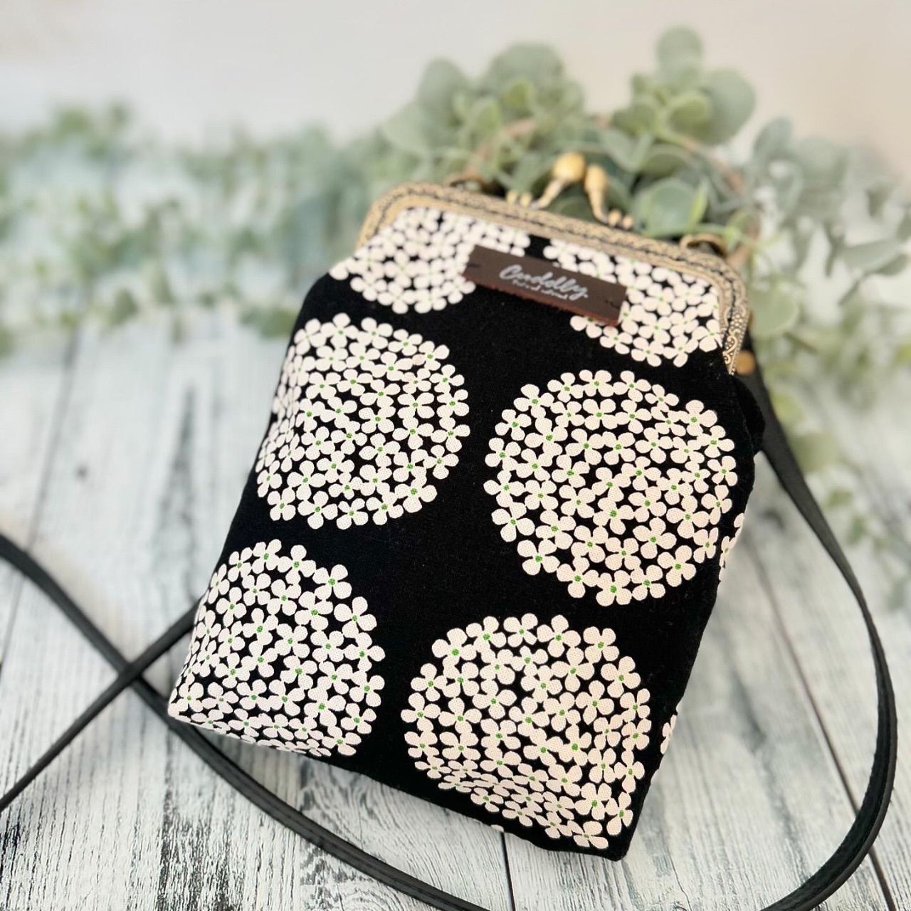 フラップつき「スマホポシェット」の作り方ぬくもり