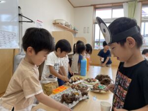 ジュース屋さんごっこ ２歳児こあら組 – 東京・小金井市の認可保育園 東京工学院きしゃぽっぽ保育園