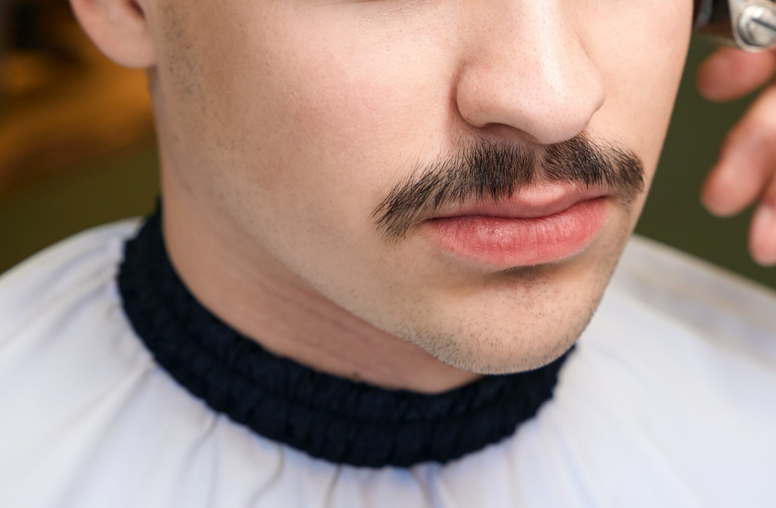 髭デザインもお任せあれ! – 俺のヘアサロン