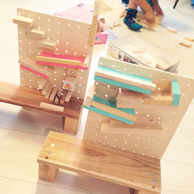 有孔ボードと丸棒でつくるビー玉転がしEnjoy! DIYリフォームでもっと暮らしを愉しもう住宅リフォームのPanasonic リフォーム Club