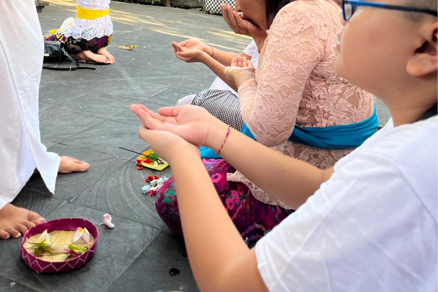 左手握手」のYahoo!リアルタイム検索 - X 旧Twitter をリアルタイム検索