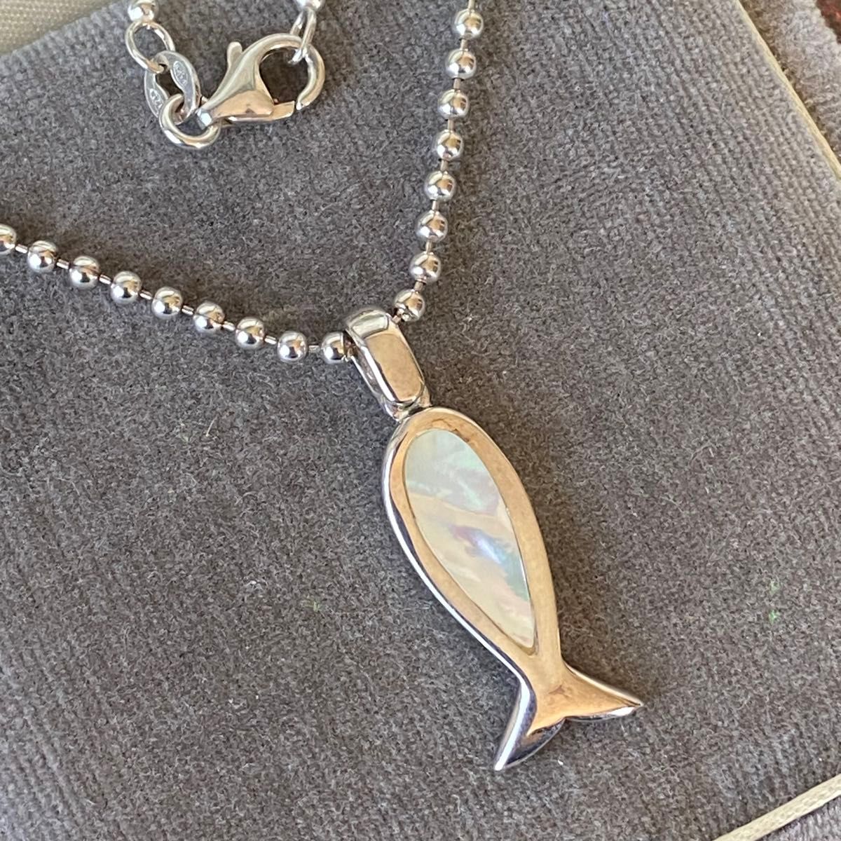 Clioblue クリオブルーネックレス - シルバー ハート 魚 フィッシュペンダント Clio Blue クリオブルー– ELZION
