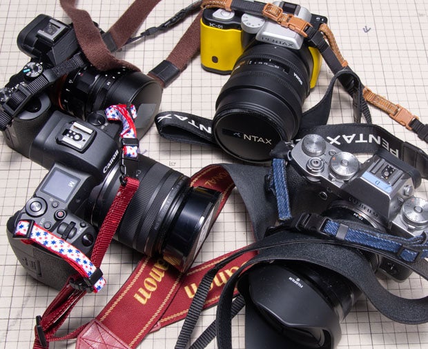 しなやかな革のカメラストラップ・ショルダー革小物のDuram Online Shop