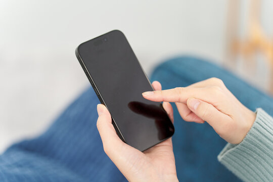 32,200点を超えるスマホ 操作のイラスト素材、ロイヤリティフリーのベクター素材グラフィックスとクリップアート - iStockスマートフォン,スマホ 手