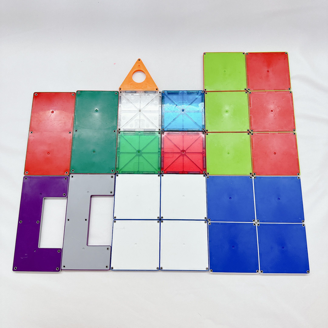 マグナタイル MAGNA-TILES 収納ボックスバンドル 84ピース マグネット式組み立てセット オリジナル マグネット式組み立て おもちゃアメリカキッチン輸入プロ 調理家電 キッチン雑貨 アウトドア 磁石式組み立て式おもちゃセット 12個 色は異なる場合があります ホワイト