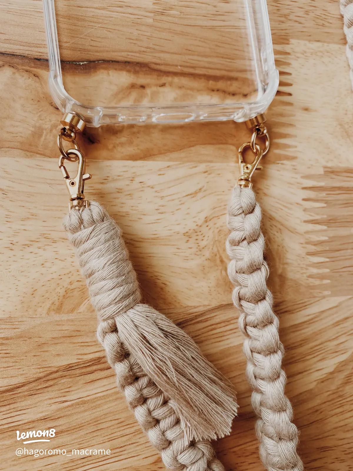 世界に一つだけの輝き」手作りガラス製携帯ストラップ ハンドメイドのマクラメスマホ