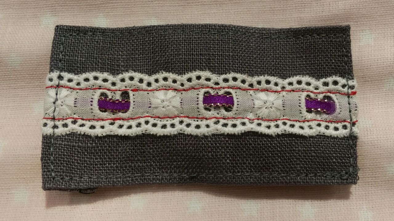 飾りレースの縫い付け方