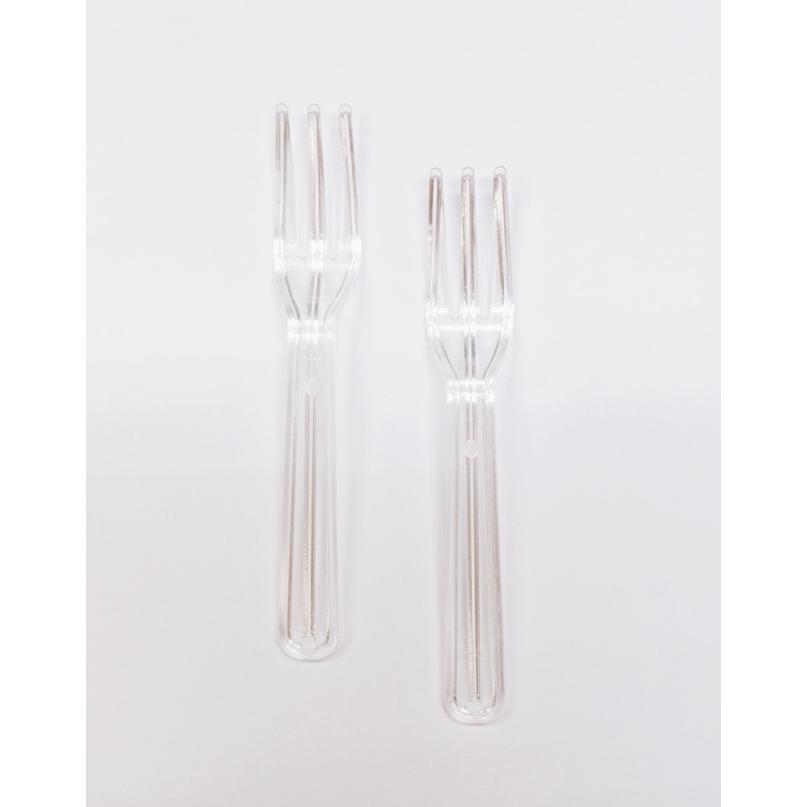 プラスチックスプーンとフォークとバツマークの写真素材177455688- イメージマート