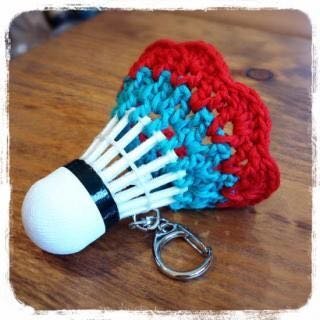 バドミントン シャトル キーホルダー 作り方 簡単TikTok