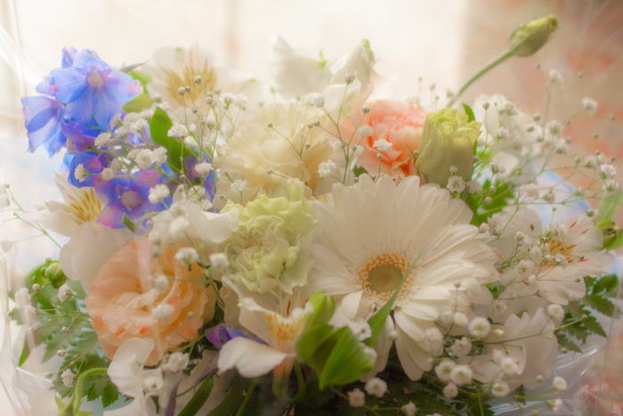 花柄の”アイコン”のように新鞍久典