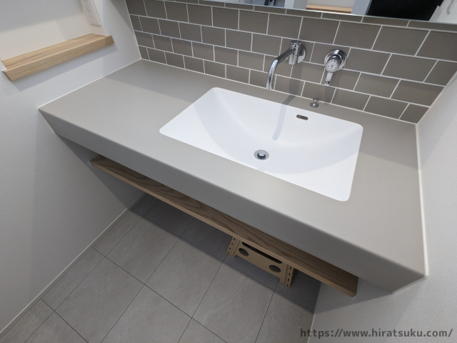 洗面化粧台｢スマートサニタリー｣にオープンスタイルを追加アイカ工業株式会社