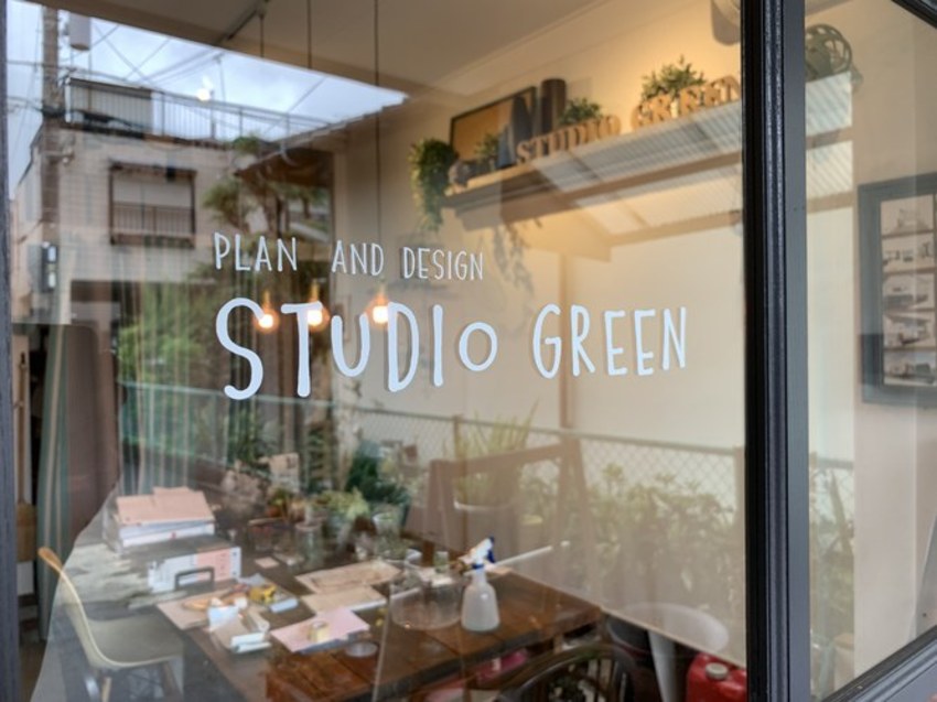 13 件の「カッティングシート」のアイデアを今すぐ保存デザイン、ウィンドウグラフィックス、店舗デザイン など