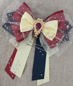 推し活 「ペンライトリボン」を100均の材料で作ってみた！縫わずに簡単に作成◎ - 女性向けアニメ情報サイトにじめん