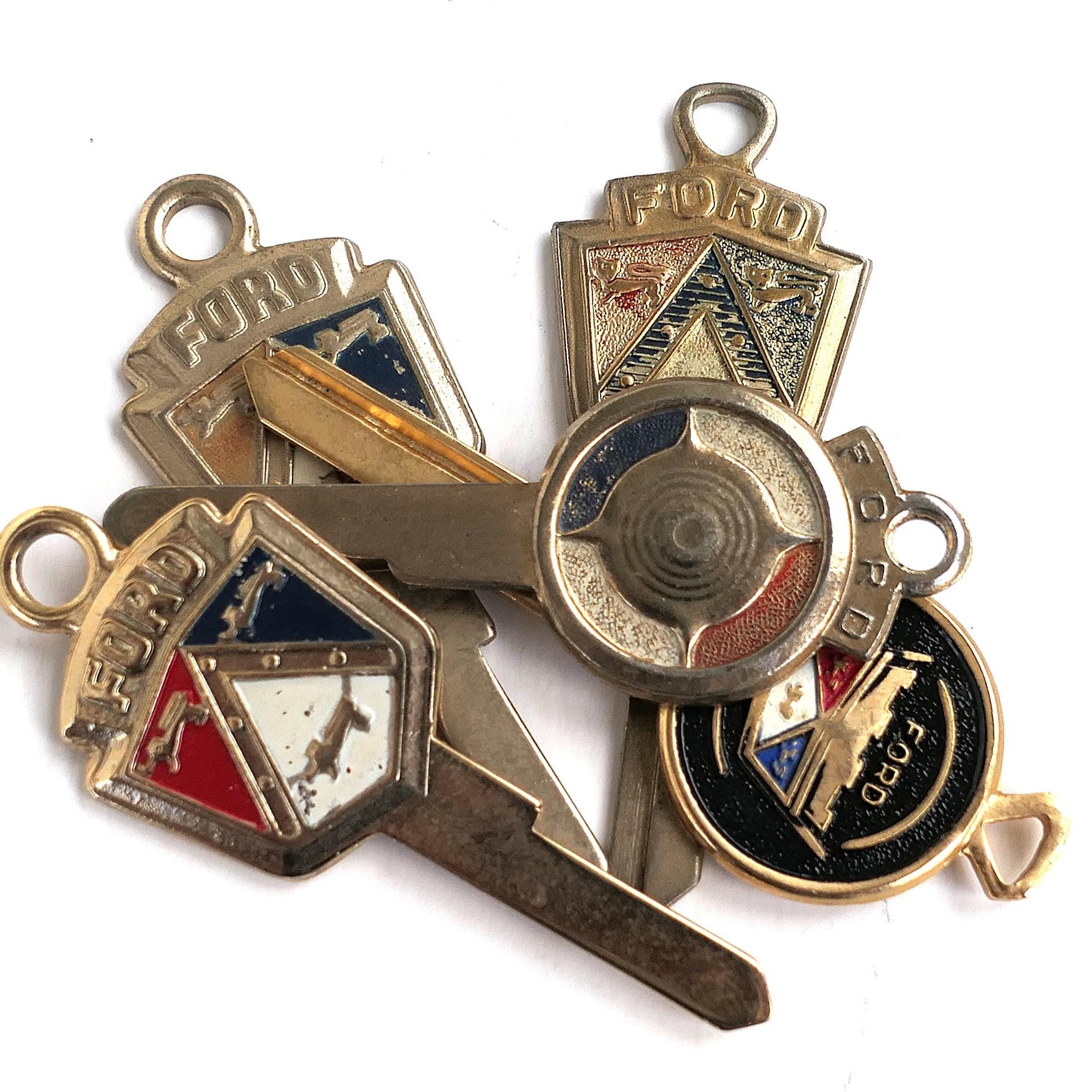 リンカーン オーナメント エンブレム 中古 リンカーン コンチネンタル マークⅥ フロントグリル オーナメント マーク6の落札情報