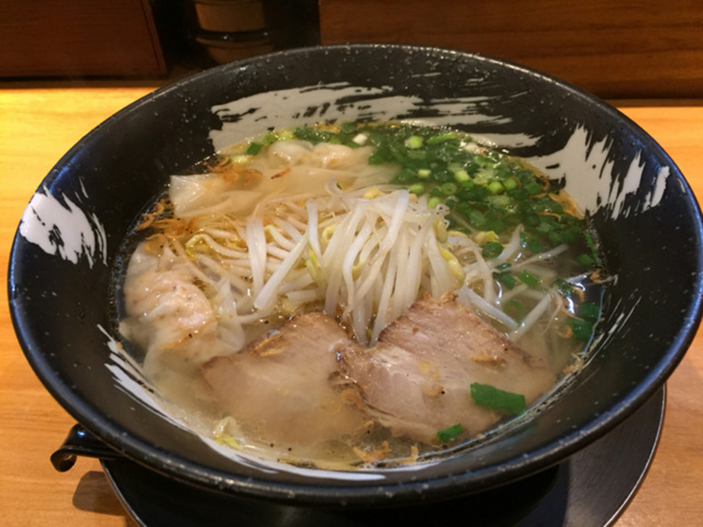 天文館で人気のラーメンはコレ！おすすめのお店5選 をご紹介！ - レブナイズパスポート