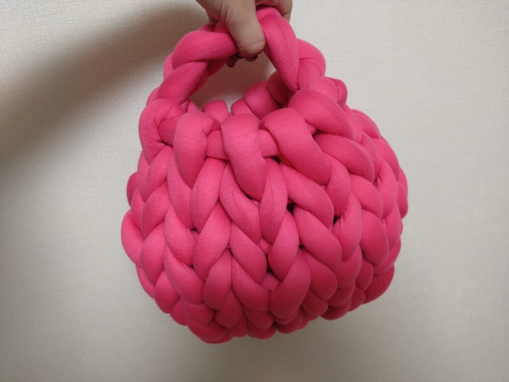 マンドゥバッグとは？韓国で流行中のもこもこバッグの買える場所や作り方は？ - コスパ部