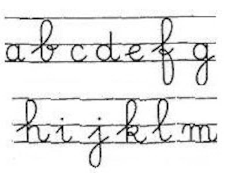 セミオーダーカットタイプ 筆記体のアイロンワッペン 小